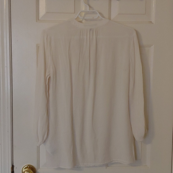 Collarless blouse - Picture 3 of 4